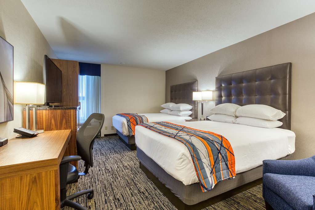 Drury Inn & Suites St. Louis Collinsville - photo 18