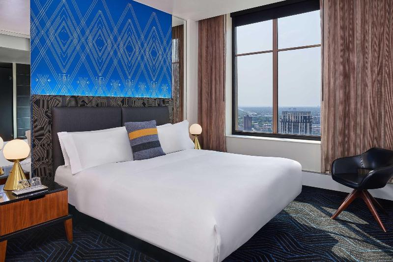 W Minneapolis The Foshay - photo 81