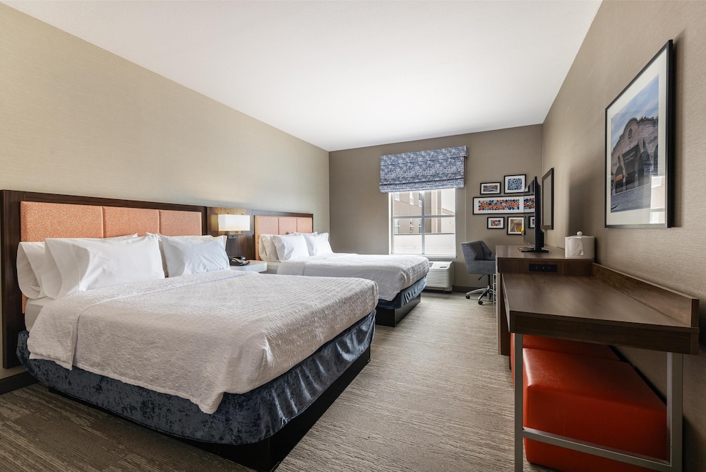 Hampton Inn & Suites Logan - photo 11