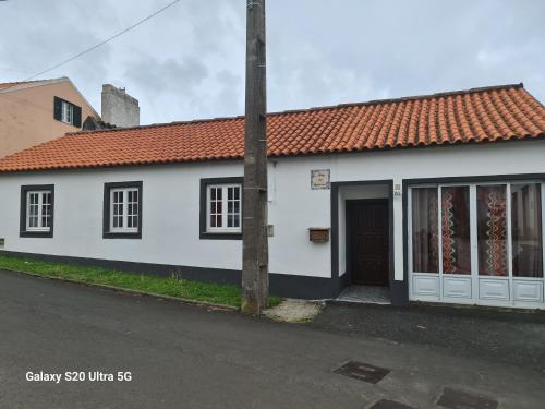AL Luso Brasileiro — hotel in Lajes Das Flores