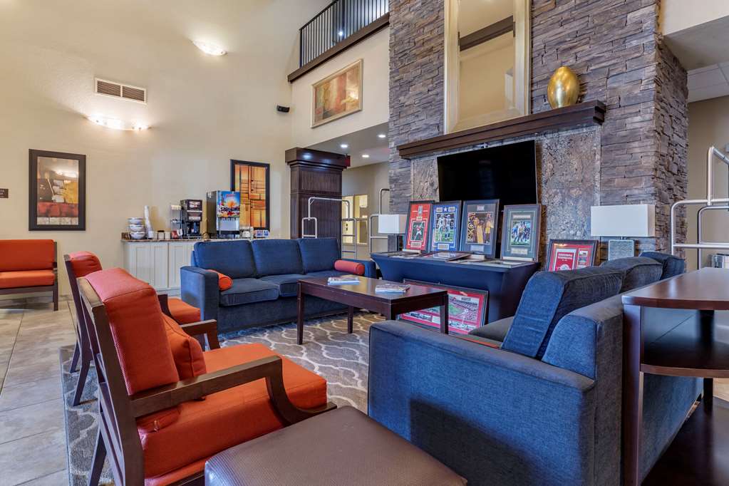 Comfort Inn Bentonville Crystal Bridges - photo 7