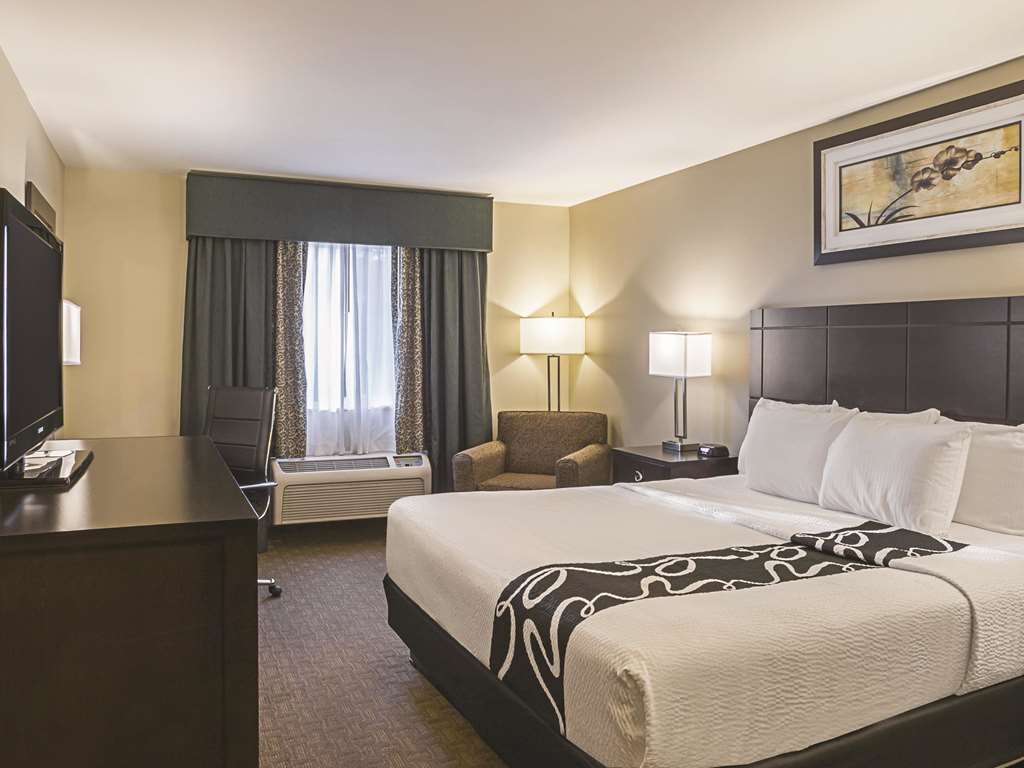 La Quinta Inn by Wyndham Olympia Lacey - photo 22