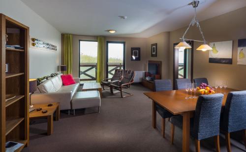 Apartmán Chrúst — 4-Star Luxury Hotel in Vysoke Tatry, Slovakia