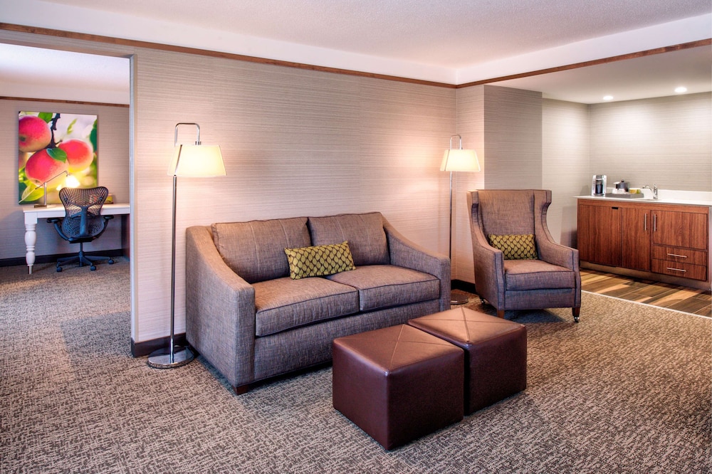 Hilton Garden Inn Detroit Southfield MI - photo 24