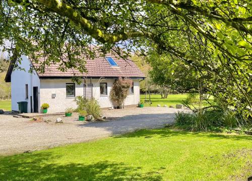 Heronlea Cottage — 4-Star Luxury Hotel in Dunoon, United Kingdom