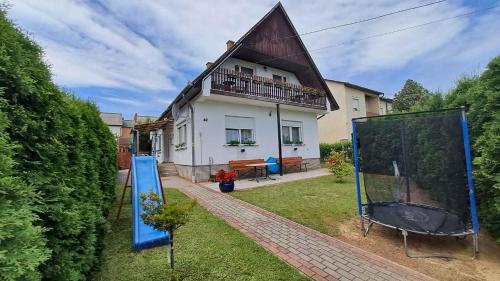 Apartment in Fonyod Balaton 43602 — 4-Star Luxury Hotel in Fonyod, Hungary
