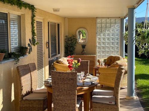 Stella Maris — 4-Star Luxury Hotel in Eden, Australia