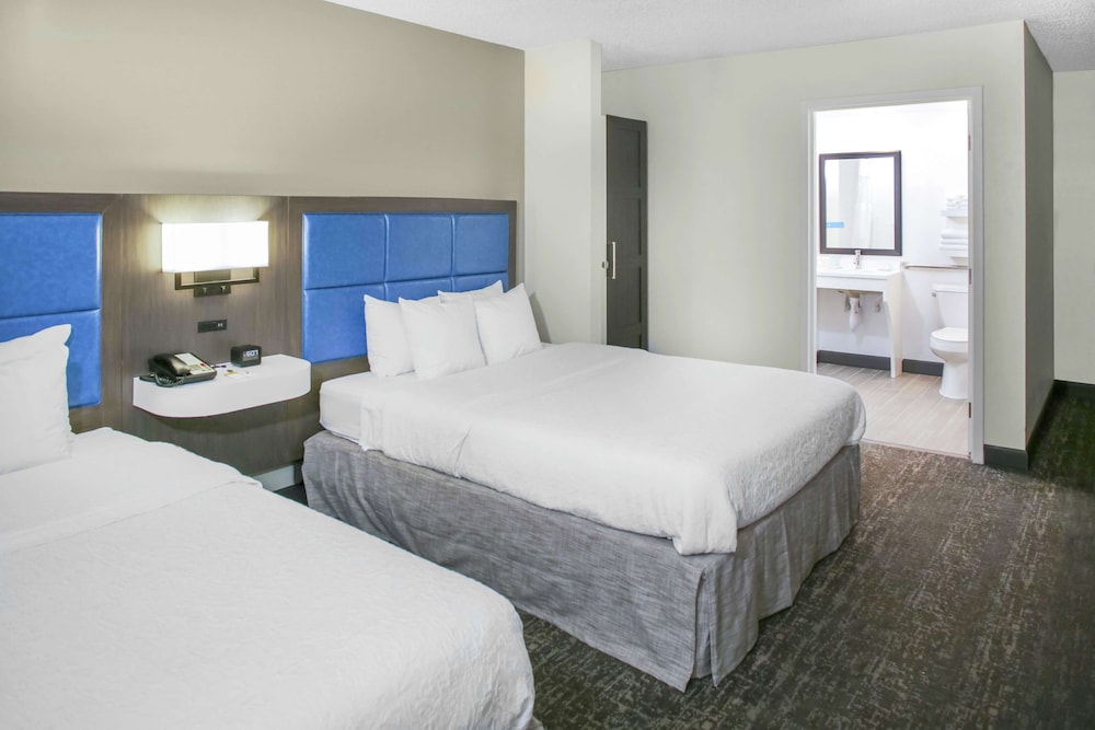 Hampton Inn Chicago Elgin I 90 - photo 3