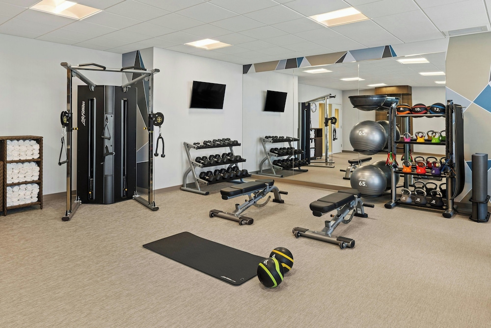 Springhill Suites BY Marriott Bettendorf - photo 23