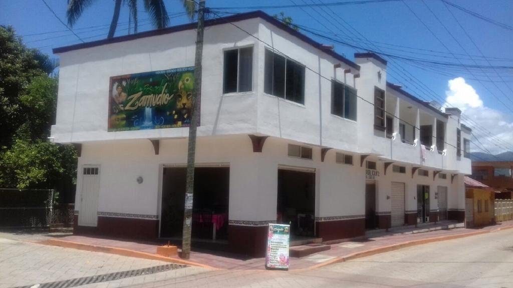 Posada Zamudio in Tamasopo, Mexico