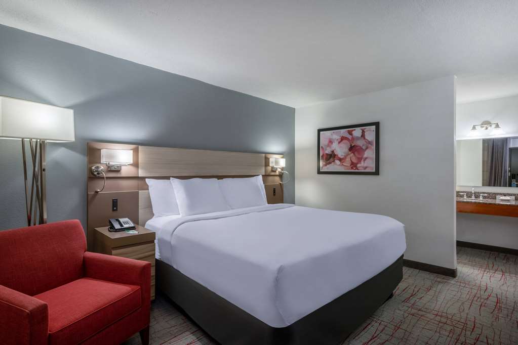 Wyndham Garden Columbia Ft. Jackson - photo 10