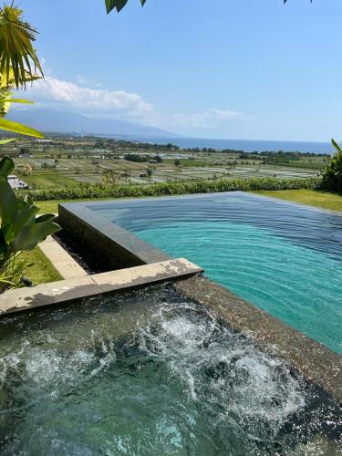 Bula Villa — 5-Star Luxury Hotel in Seririt, Indonesia