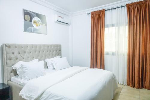 Kk Lodging Yaounde Fouda — Unknown City