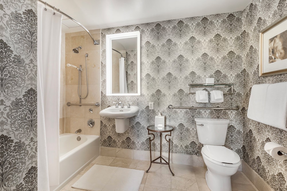 Omni Shoreham Hotel - photo 85