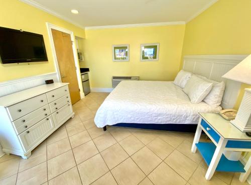 Island Inn of Atlantic Beach - photo 99