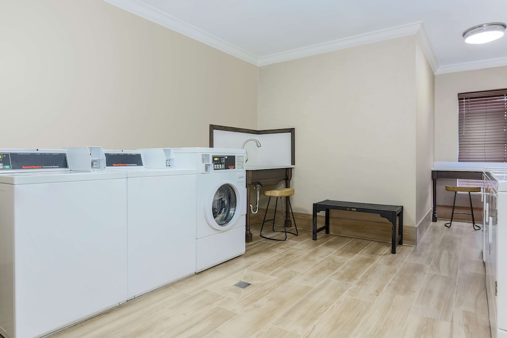 Homewood Suites Melville - photo 26