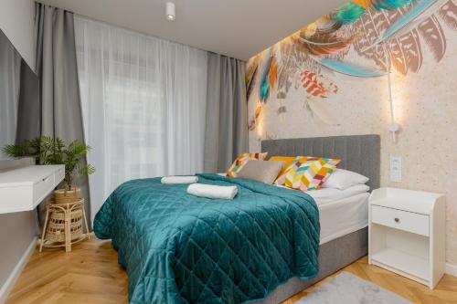 Westfield Burakowska Apartment with Parking by Noclegi Renters — 4-Star Luxury Hotel in Warsaw, Poland