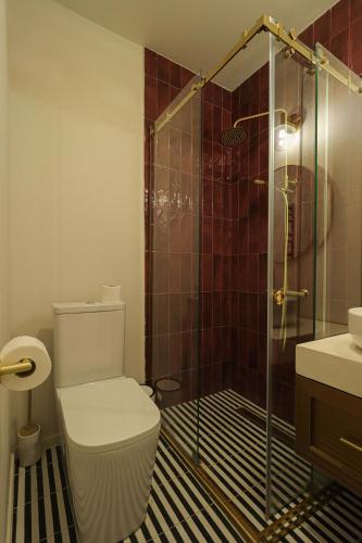 Modern Central Apt Near Stamba By Wehost