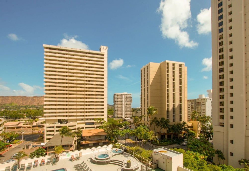 Waikiki Banyan Ocean View Tower 1 Suite 1212 Honolulu - photo 18