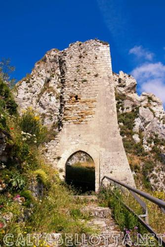 B&B Camurria — 4-Star Luxury Hotel in Caltabellotta, Italy
