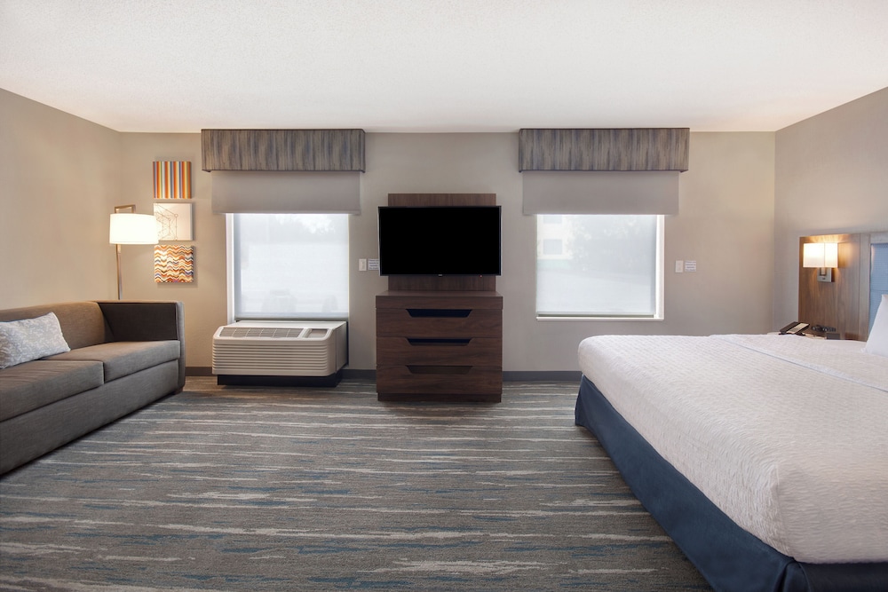 Hampton Inn & Suites Dayton Vandalia - photo 21