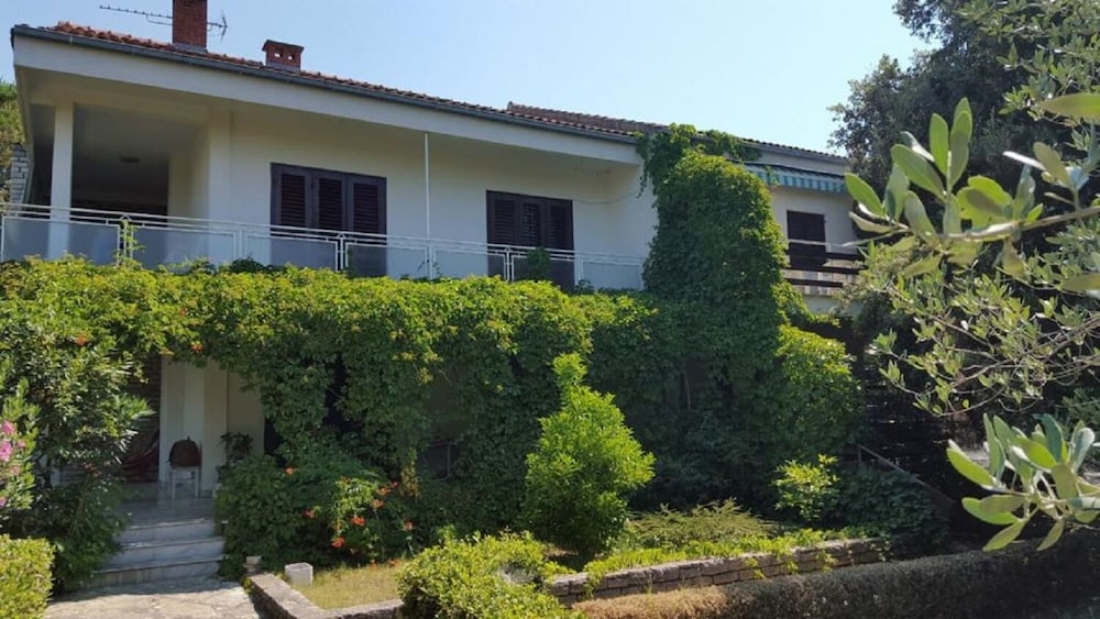 Maja Affordable With Parking A2 lukrecija in Biograd Na Moru, Croatia