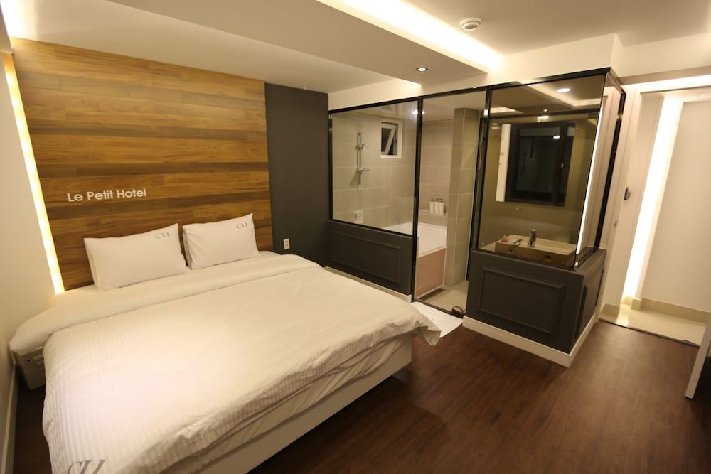 Cu Hotel — Busan — photo 2