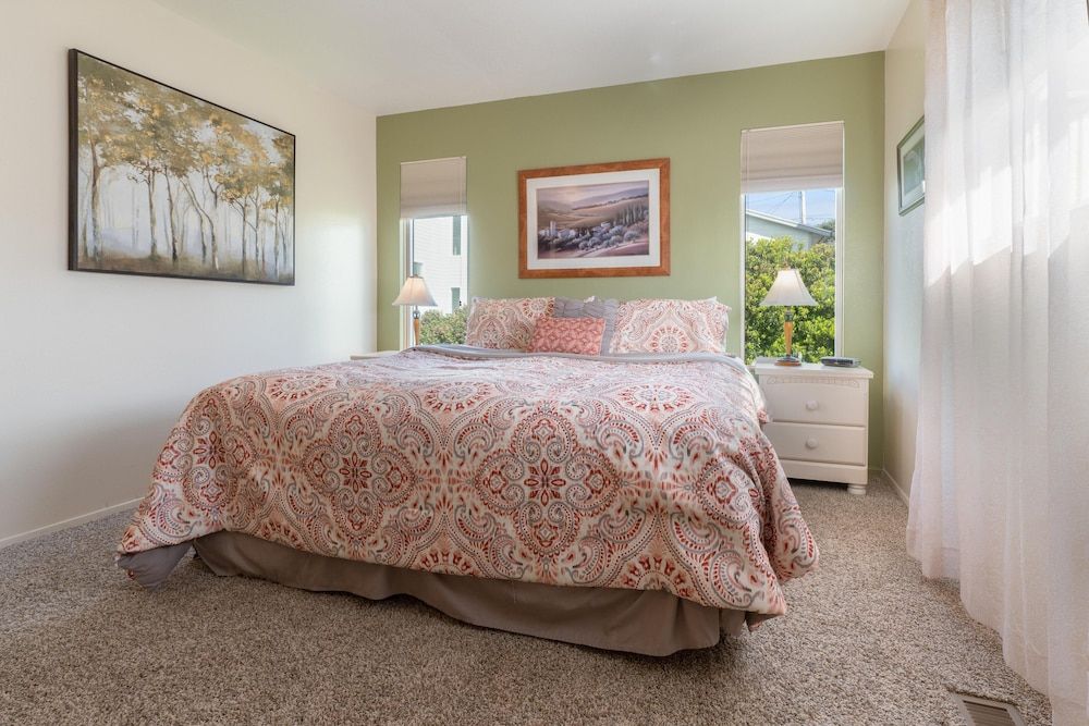The Seaview - photo 20