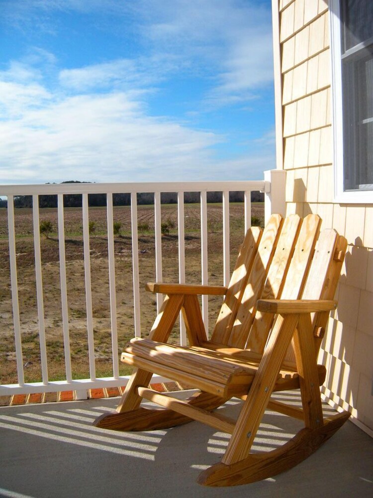 Shore Stay Suites - photo 10
