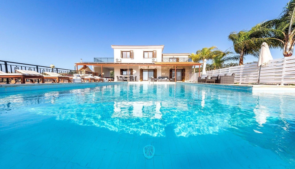 Villa Mojito
