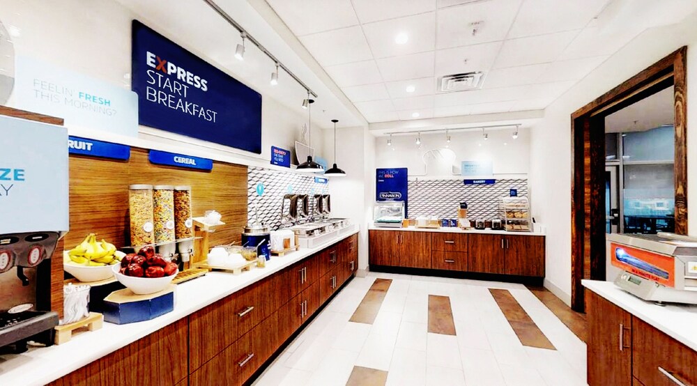 Holiday Inn Express & Suites Chalmette New Orleans S by IHG - photo 8
