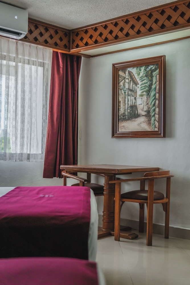 Hotel Plaza Kokai Cancún