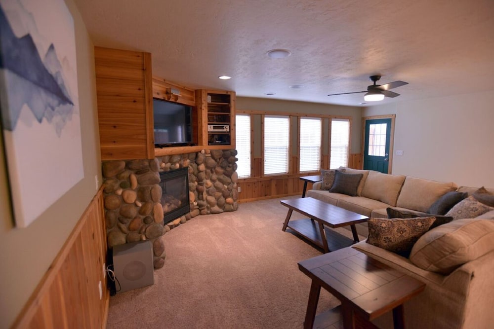 Mountain Therapy by Casago McCall Donerightmanagement - photo 15