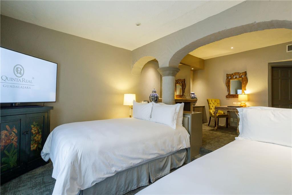 Master Suite double