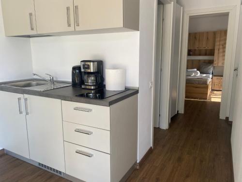 Cãbãnuţe Lac Maleia pet-friendly hotel Dobresti