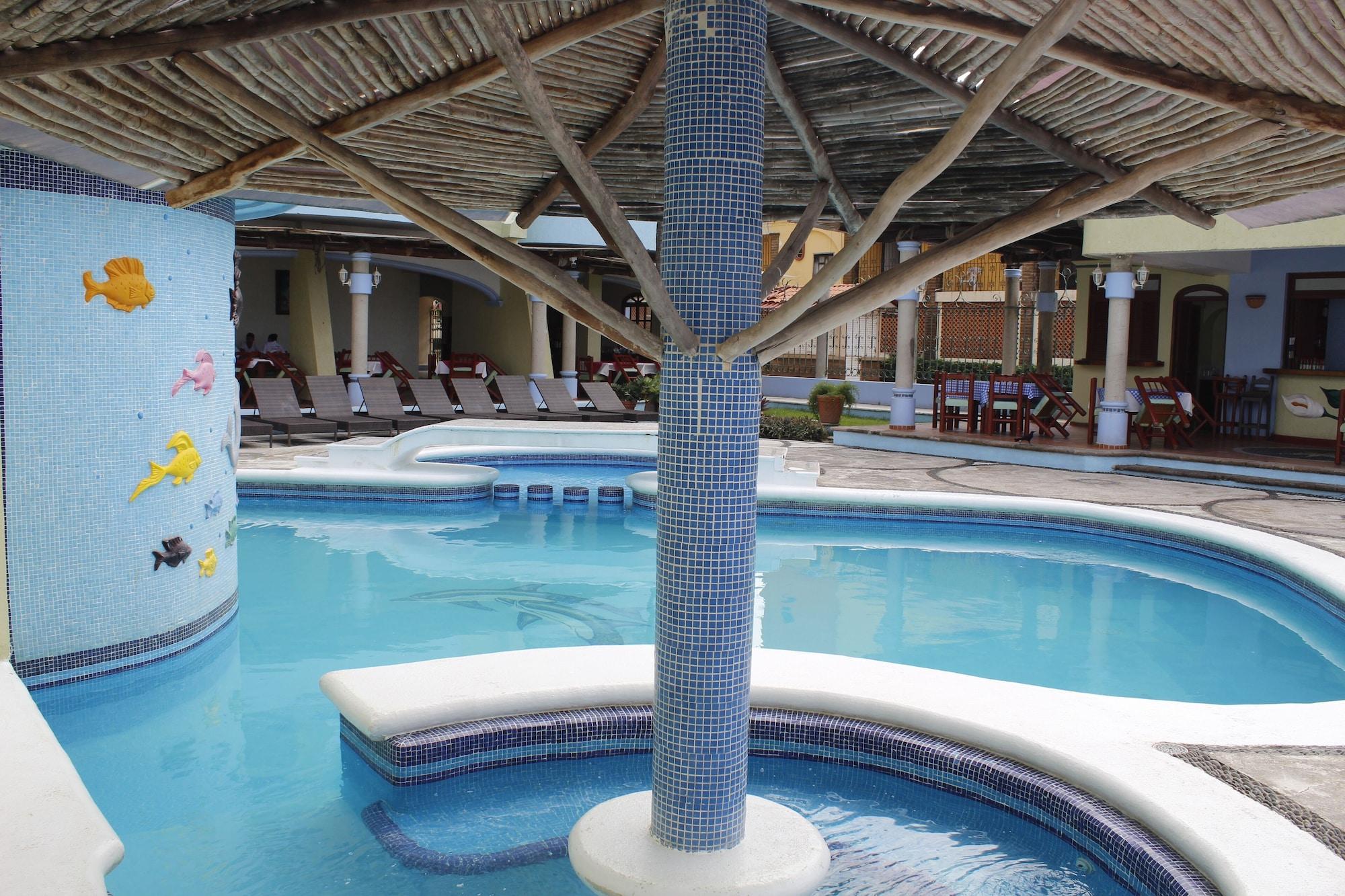 Hotel Jacqueline — hotel in Rincon De Guayabitos