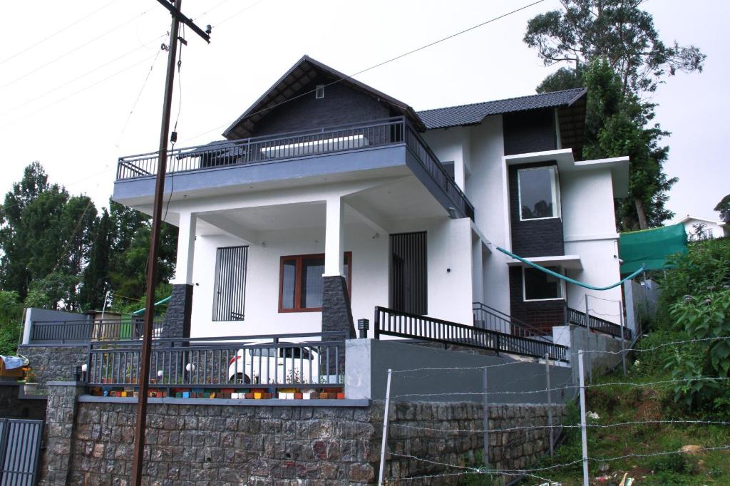 Airy Homestay Ooty by Lexstays — 4-Star Luxury Hotel in Ooty, India