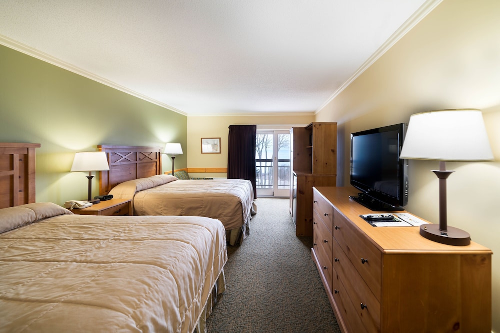 Leelanau Sands Casino & Lodge - photo 3