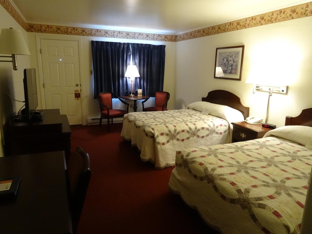 Amish Country Motel - photo 15