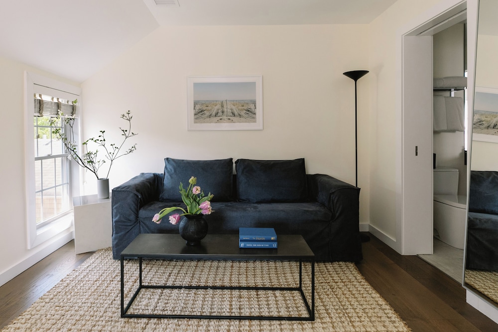 The Roundtree Amagansett - photo 31