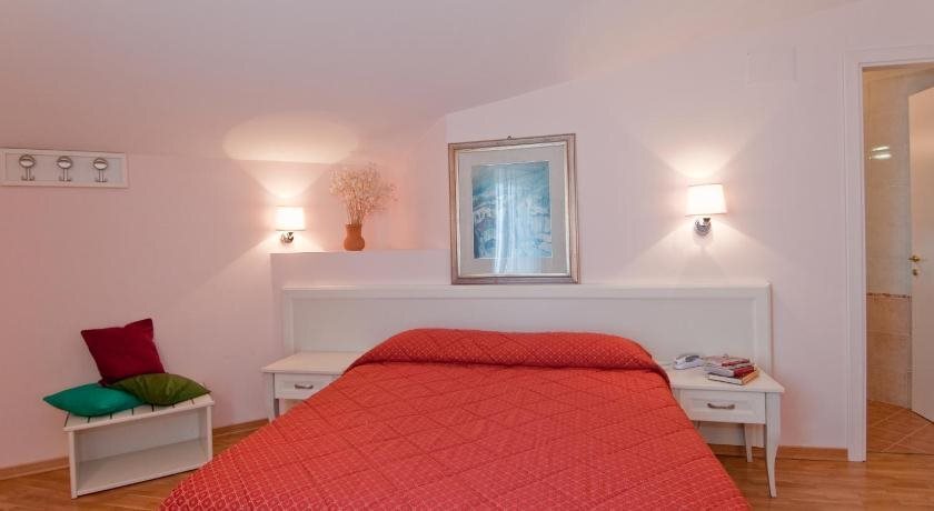 Albergo Ristorante Siro — hotel in Torgiano