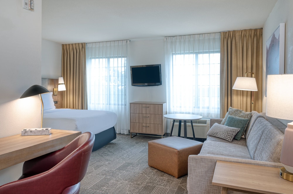 Staybridge Suites Allentown Bethlehem Airport by IHG - photo 34