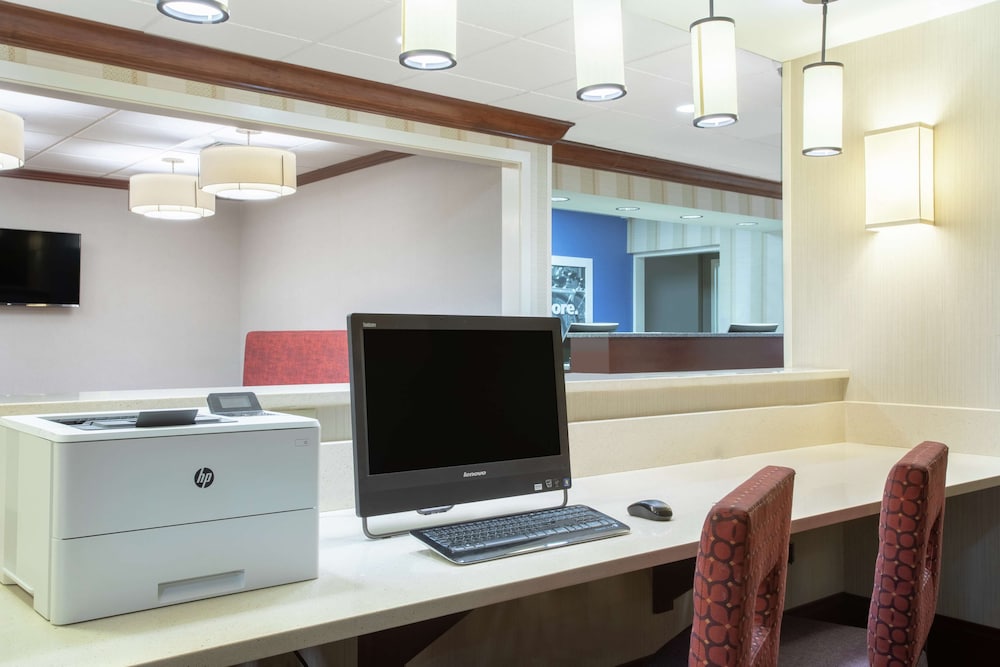Hampton Inn Boston Marlborough - photo 28