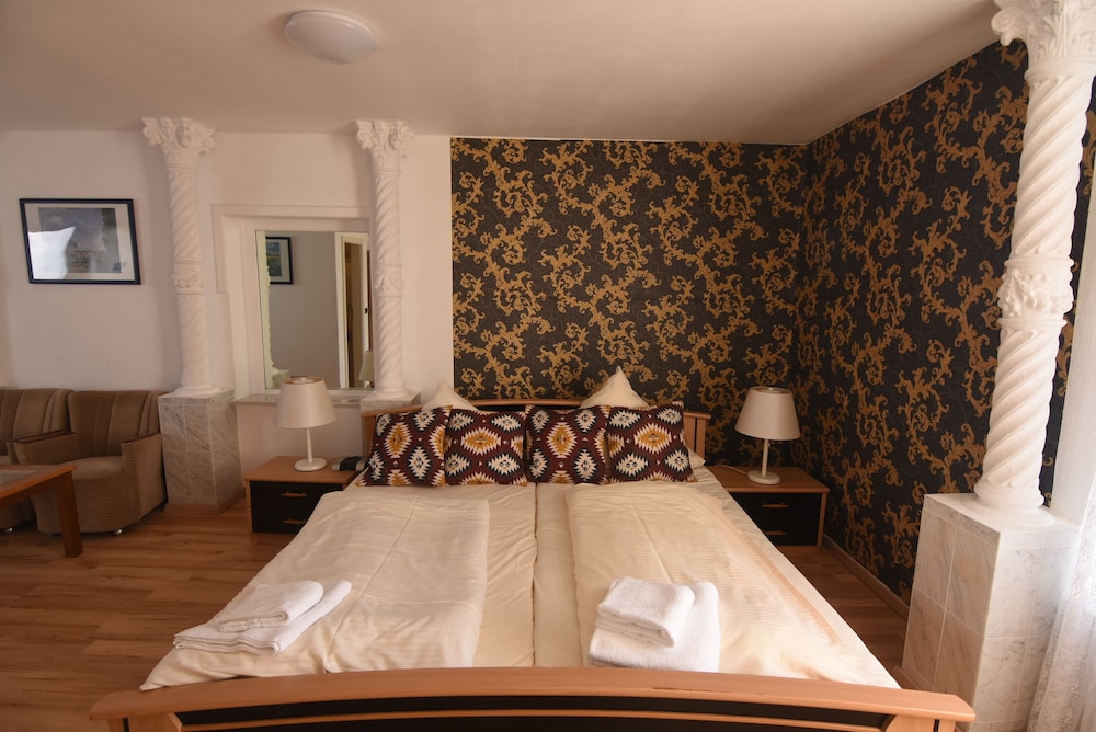 Hotel Diba in Hemmingen, Germany