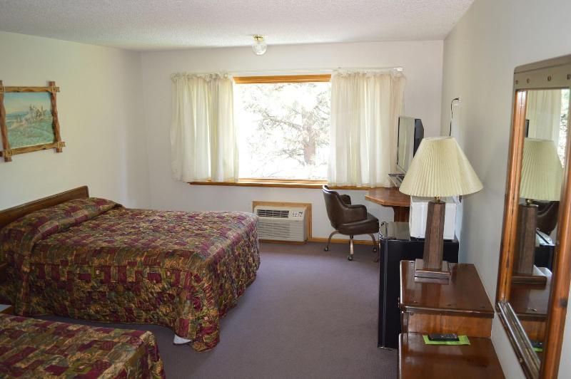 Rimrock Lodge LLC - photo 10