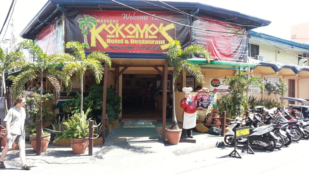 Kokomos Hotel and Restaurant in Angeles City, Philippines