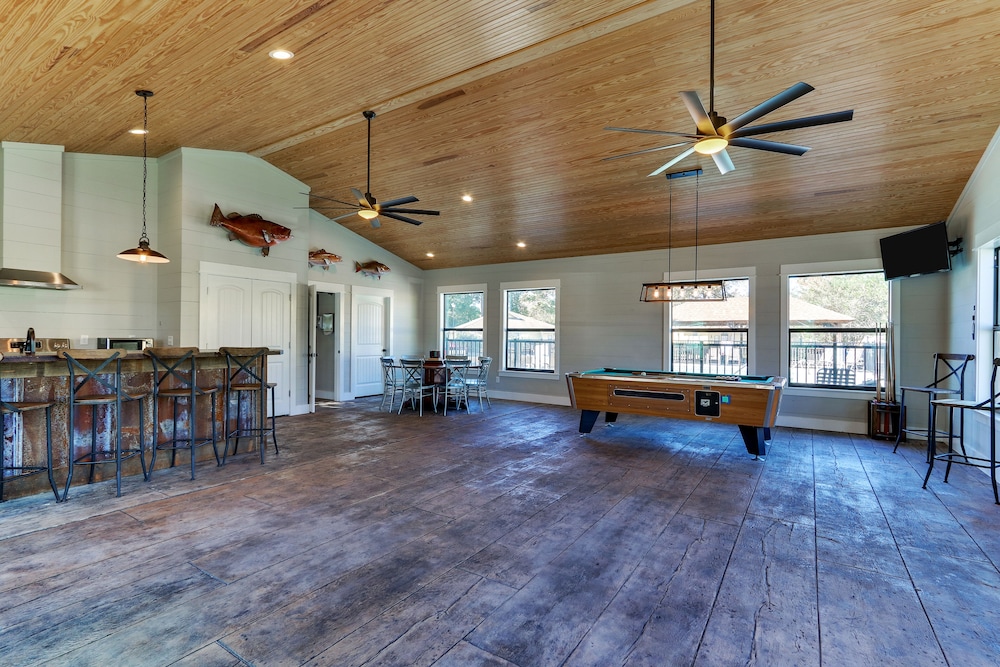 Mariners Suites - photo 23