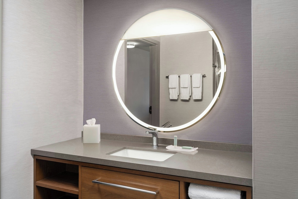 Courtyard by Marriott Lake City - photo 45