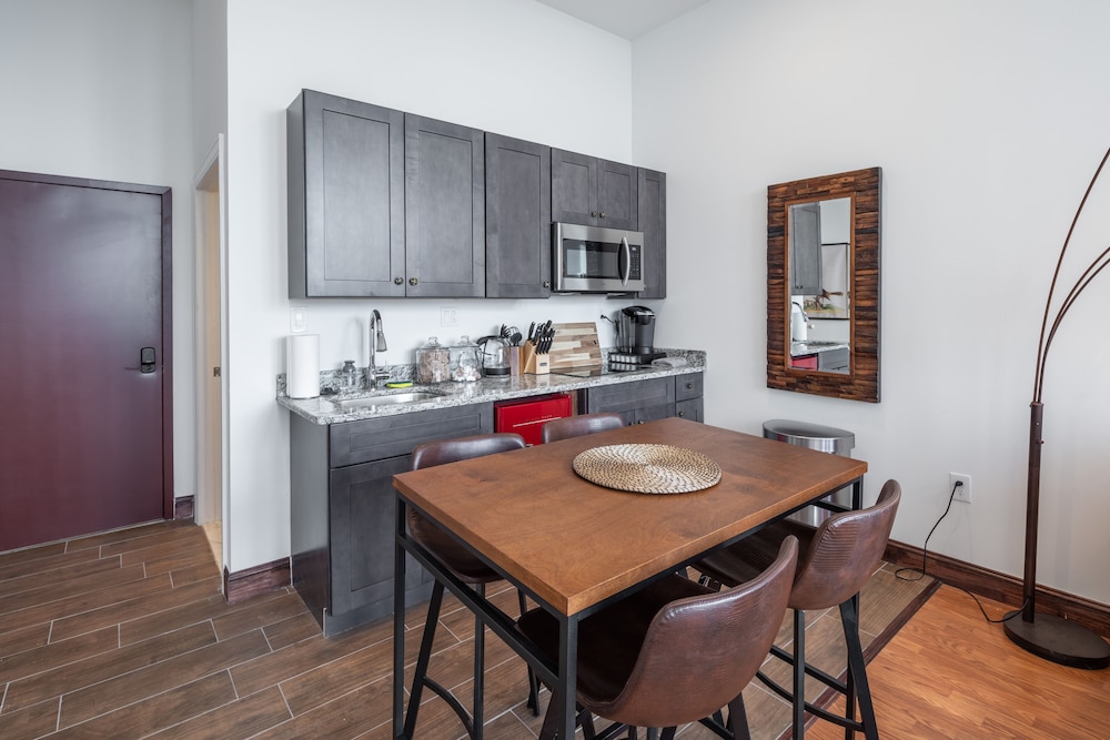 Sosuite at Independence Lofts - photo 131
