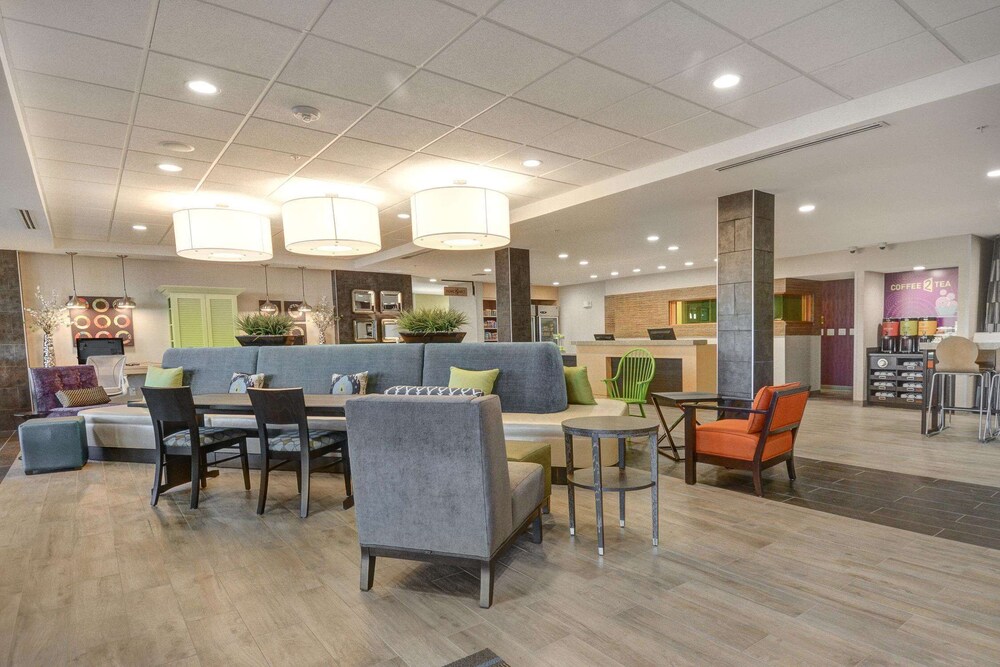Home2 Suites by Hilton Irving DFW Airport North - photo 21